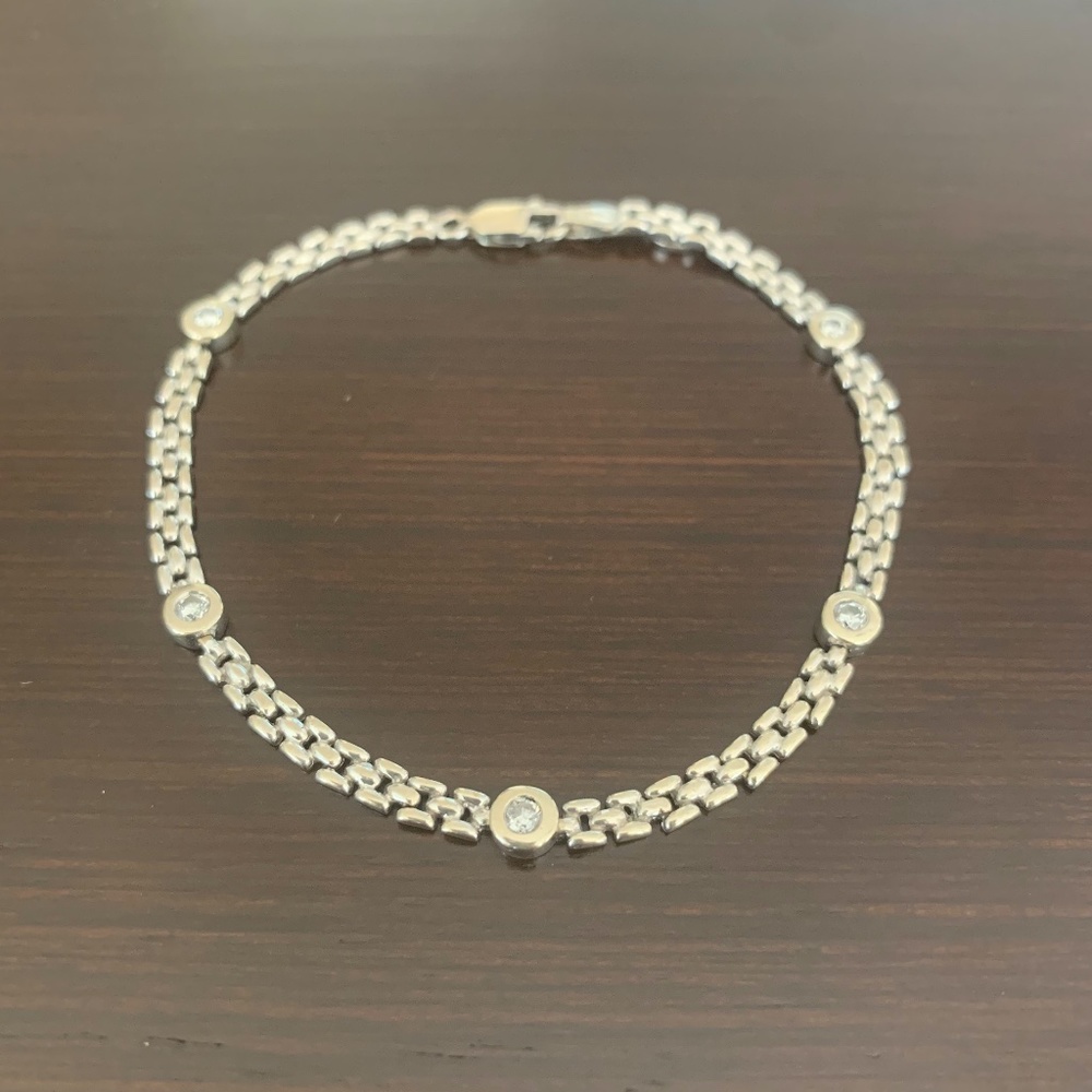 New 18K White Gold Bracelet with Diamonds